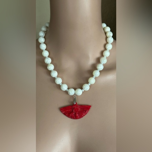 20 inch Coral and MOP bead necklace NWOT - Picture 12 of 15